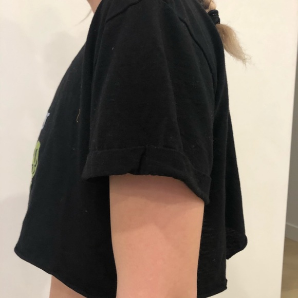 Cropped T shirt - Picture 2 of 5